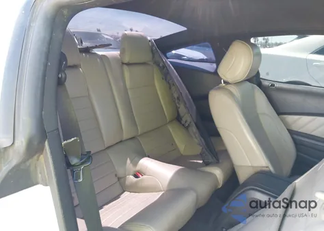 2014 Ford Mustang Gt Premium z USA, uszkodzony, nr VIN 1ZVBP8CF5E5221572